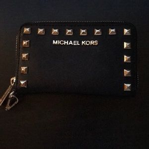 Michael Kors wallet/clutch